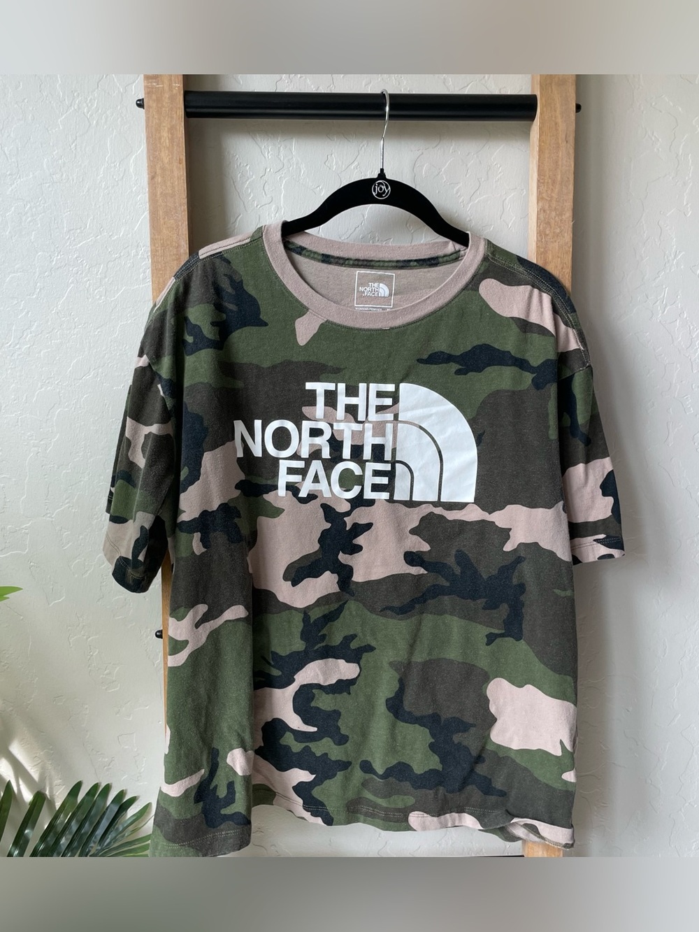 The North Face Women's Short-Sleeve Camo Logo Tee - Olive & Tan